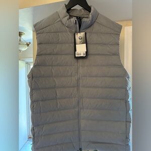 $168 lululemon - navigation down vest - grey XL